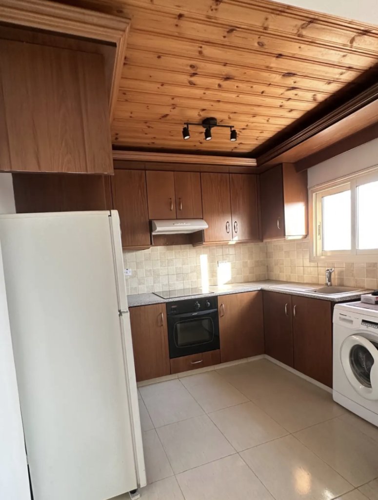 2 Bedroom  apartment in Germasogeia Tourist Area, Limassol