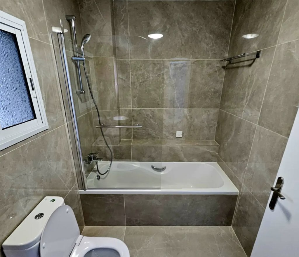 3 Bedroom  apartment in Germasogeia Tourist Area, Limassol