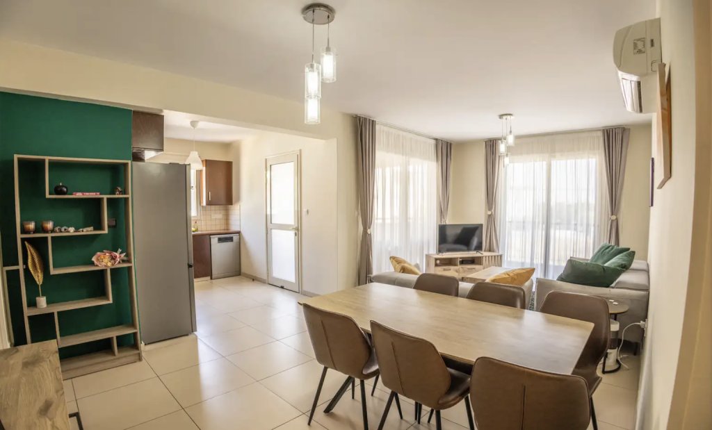 2 Bedroom  apartment in Polemidia Kato, Limassol