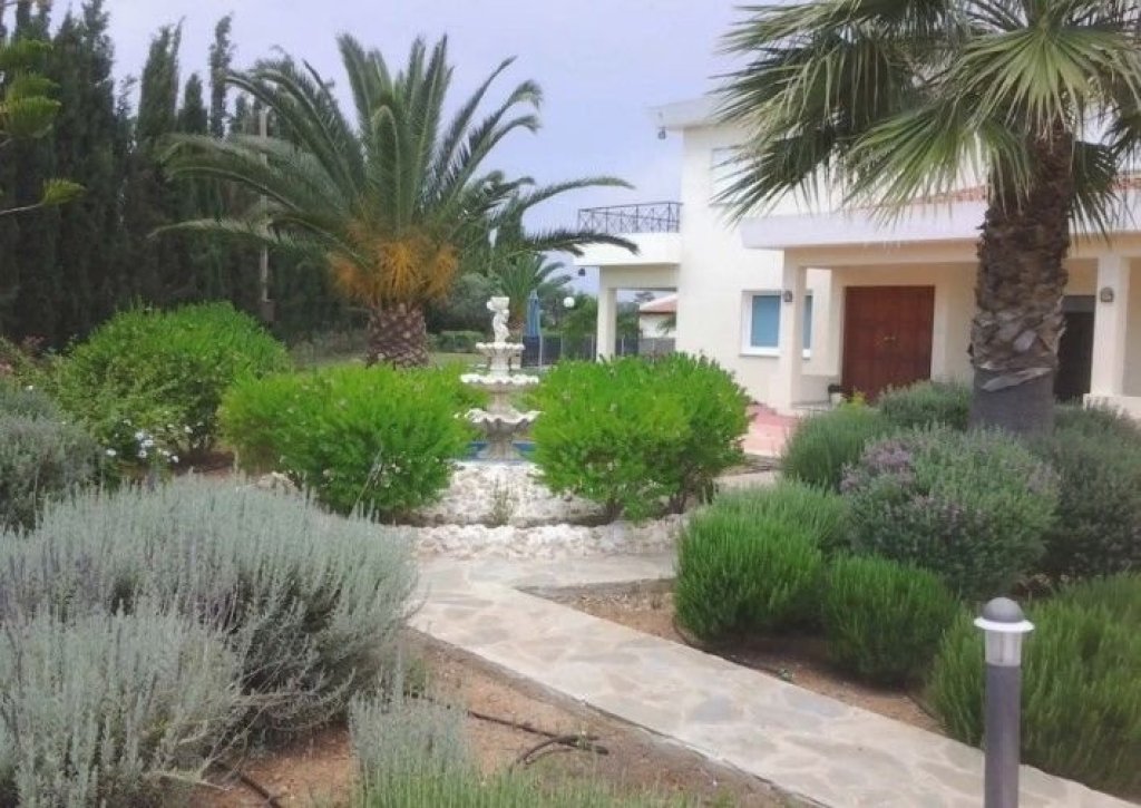 5 Bedroom  town house in Strovolos, Nicosia