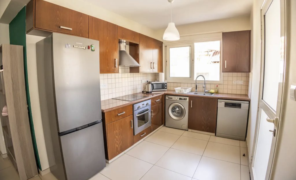 2 Bedroom  apartment in Polemidia Kato, Limassol