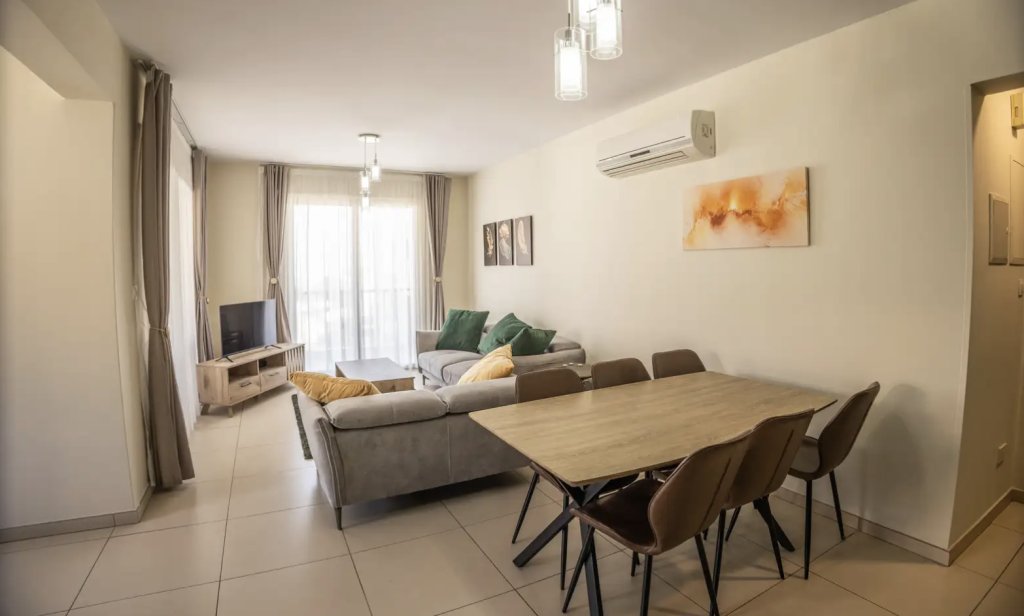 2 Bedroom  apartment in Polemidia Kato, Limassol