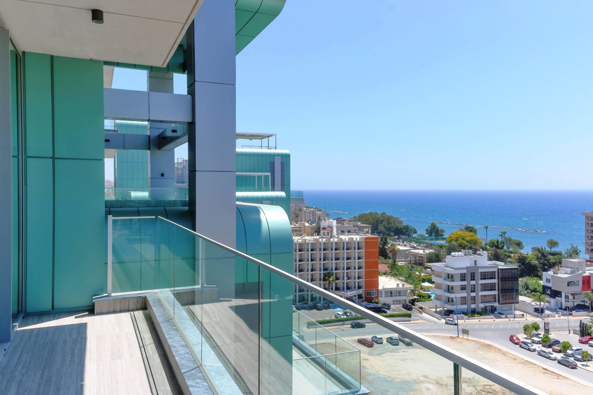 3 Bedroom apartment in Agios Tychon, Limassol