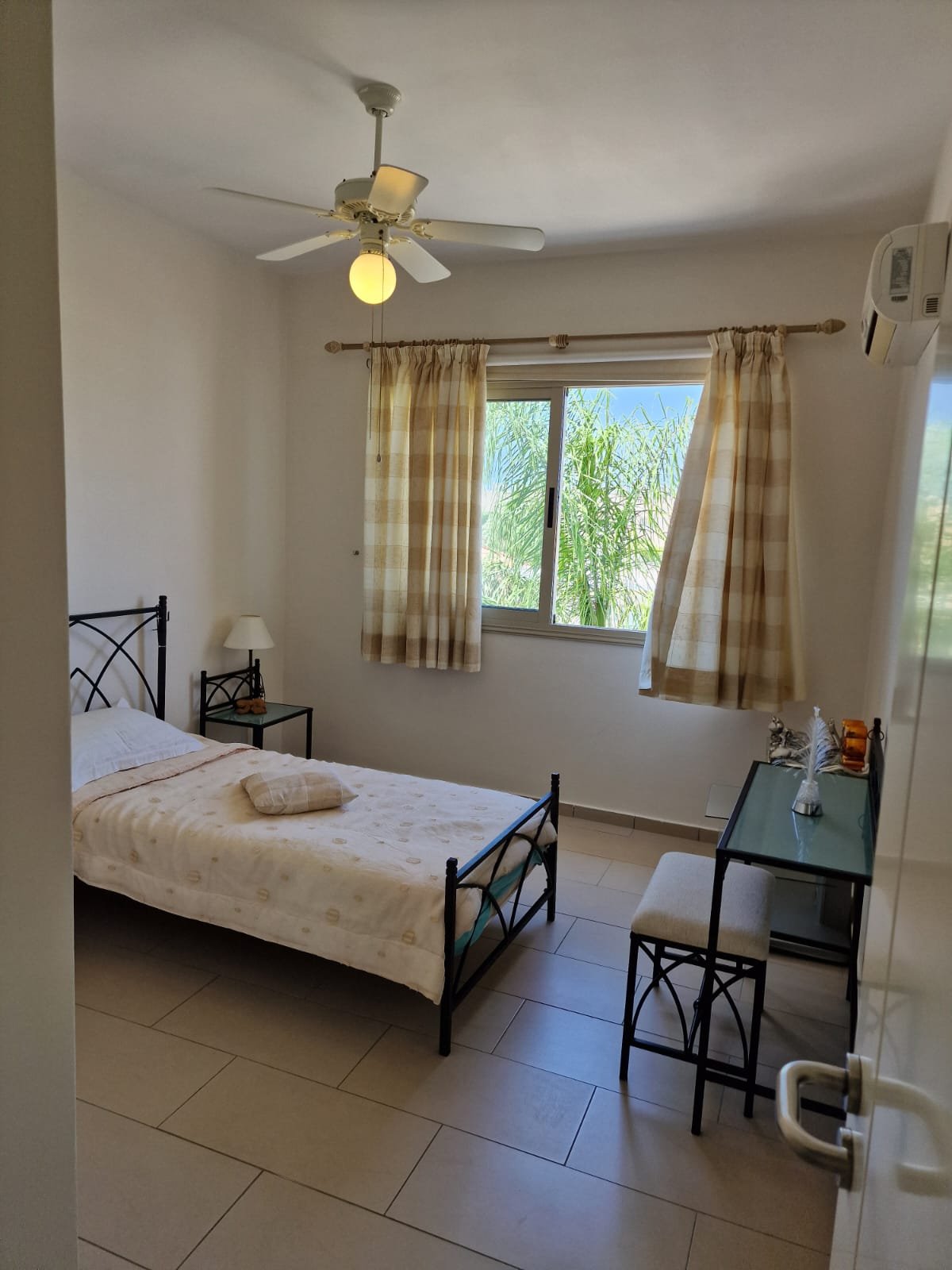 3 Bedroom  apartment in Agios Theodoros, Paphos