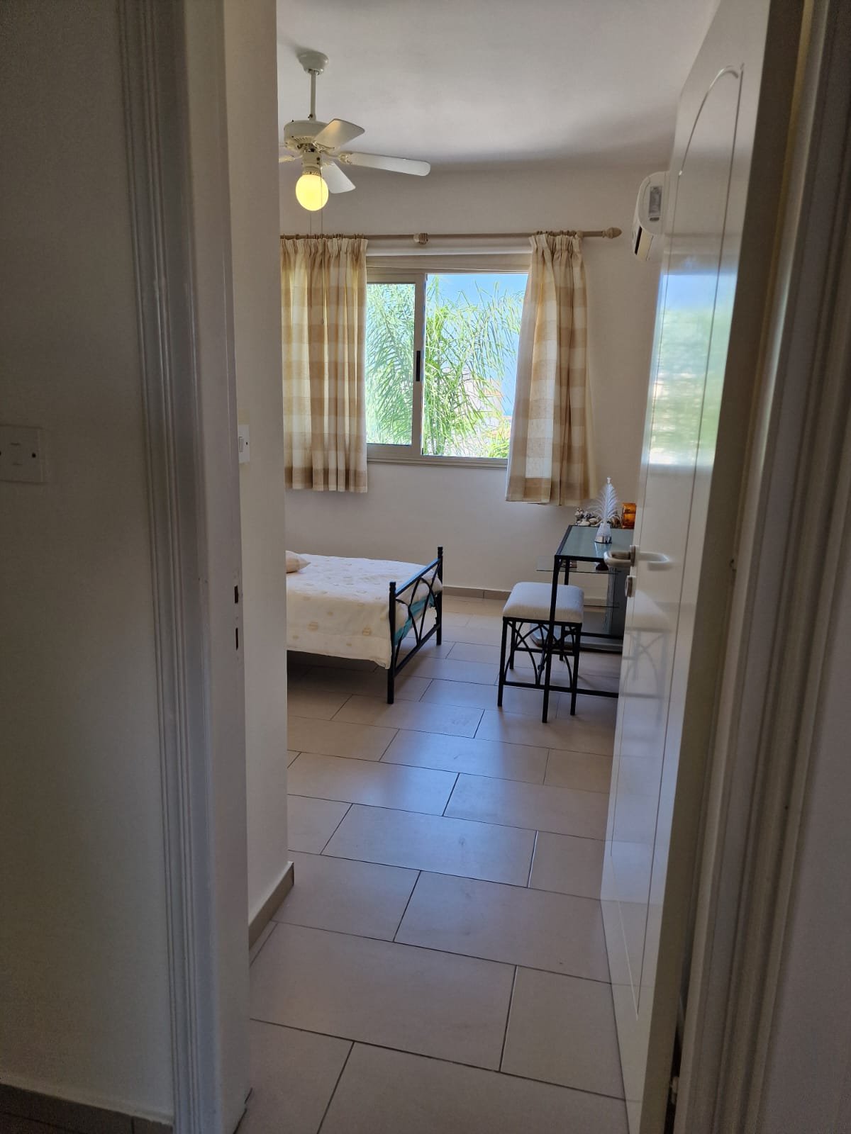3 Bedroom  apartment in Agios Theodoros, Paphos