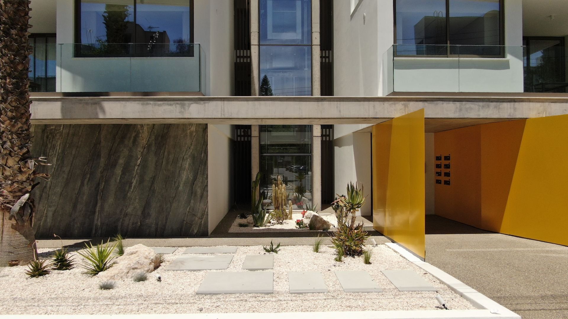 3 Bedroom  penthouse in Nicosia Center, Nicosia