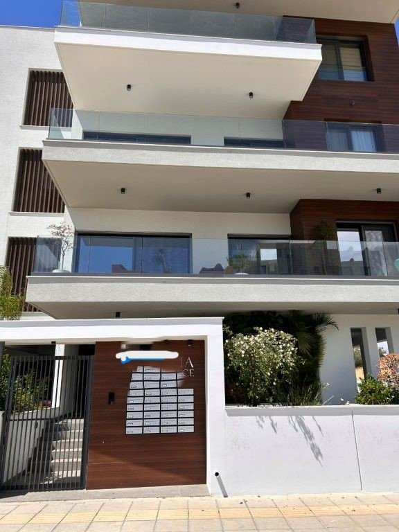 2 Bedroom  apartment in Agios Athanasios, Limassol