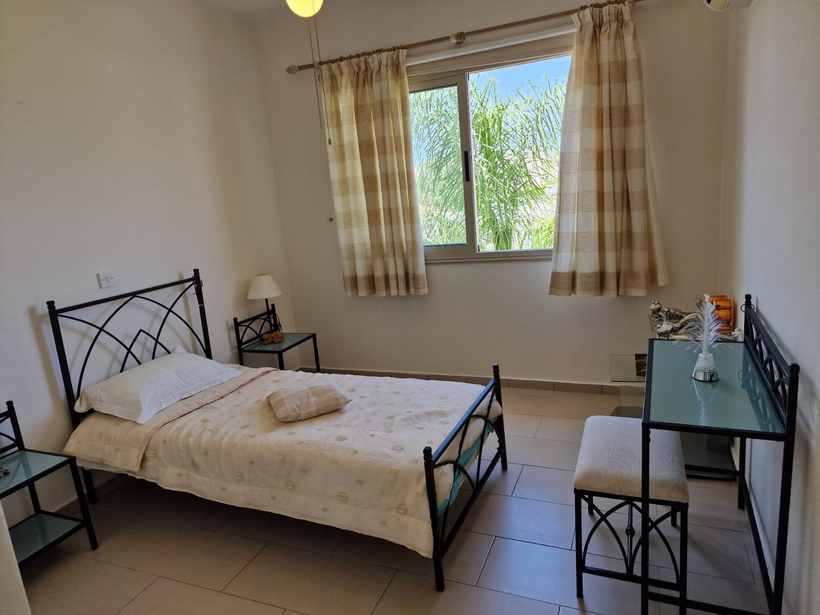 3 Bedroom  apartment in Agios Theodoros, Paphos
