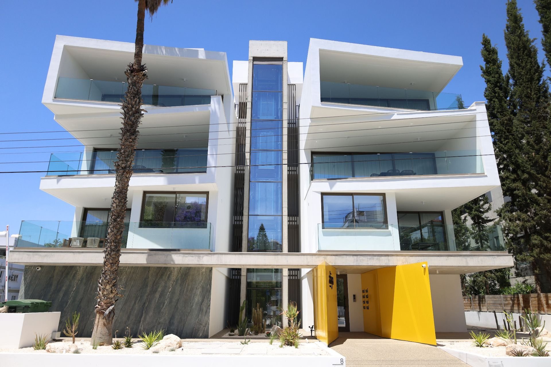 3 Bedroom  penthouse in Nicosia Center, Nicosia