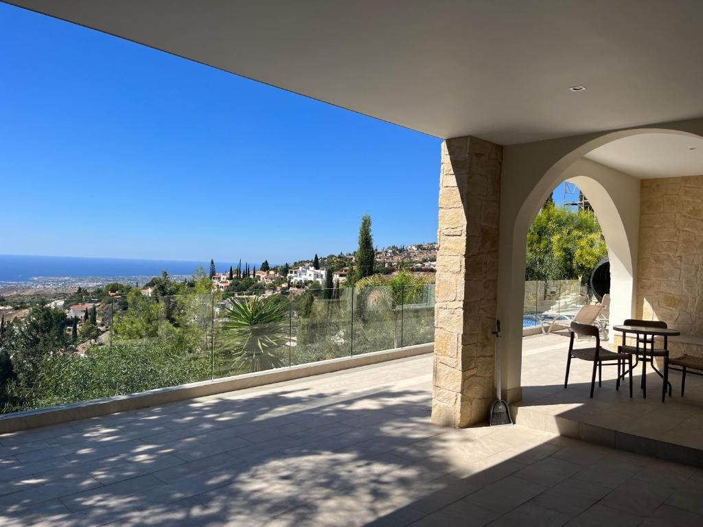 4 Bedroom town house in Tala, Paphos