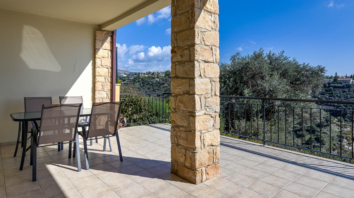 2 Bedroom apartment in Aphrodite hills Kouklia, Paphos