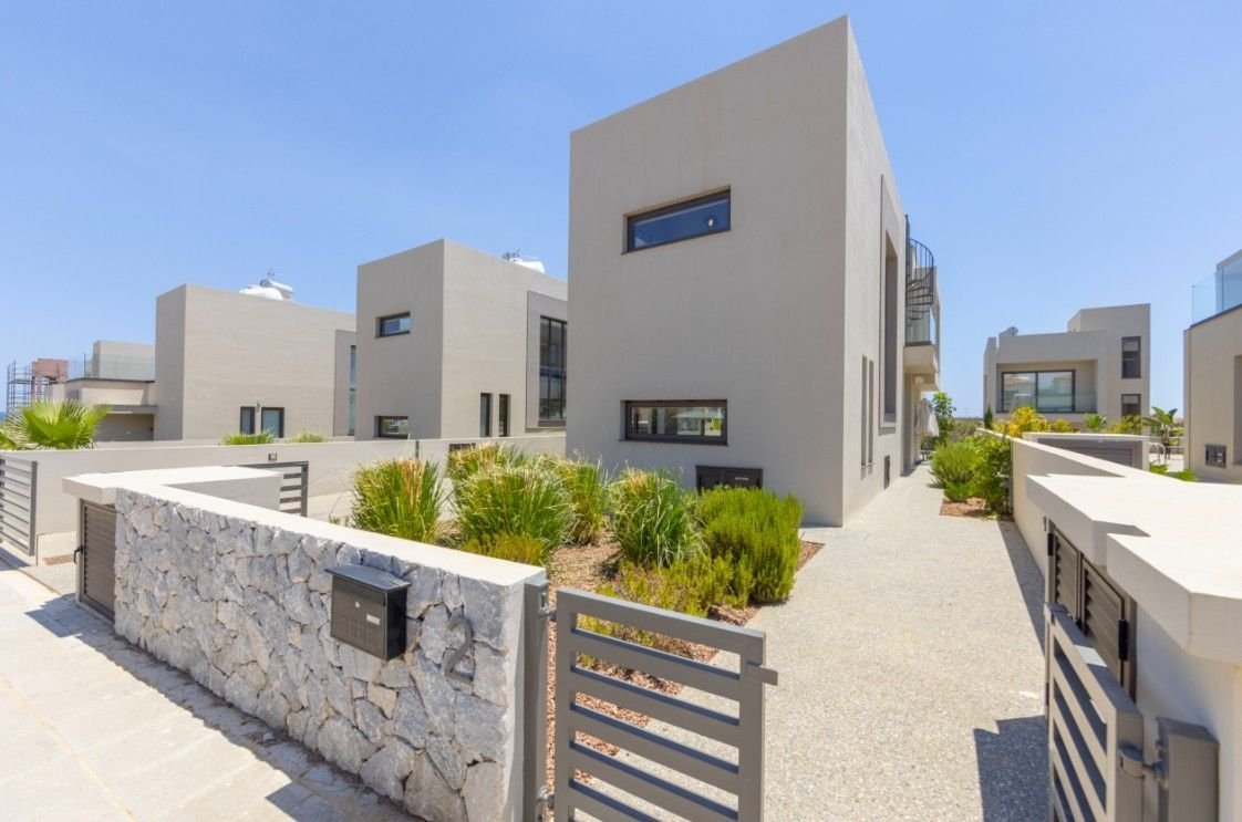 3 Bedroom  town house in Kapparis, Famagusta