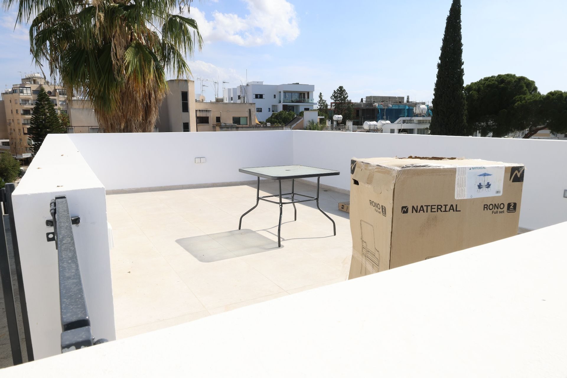 3 Bedroom  penthouse in Nicosia Center, Nicosia