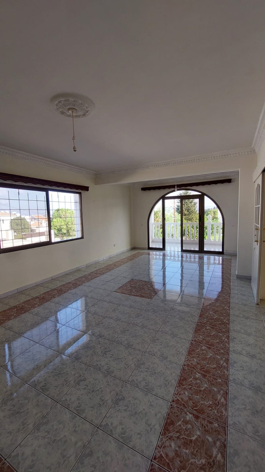 5 Bedroom apartment in Empa, Paphos