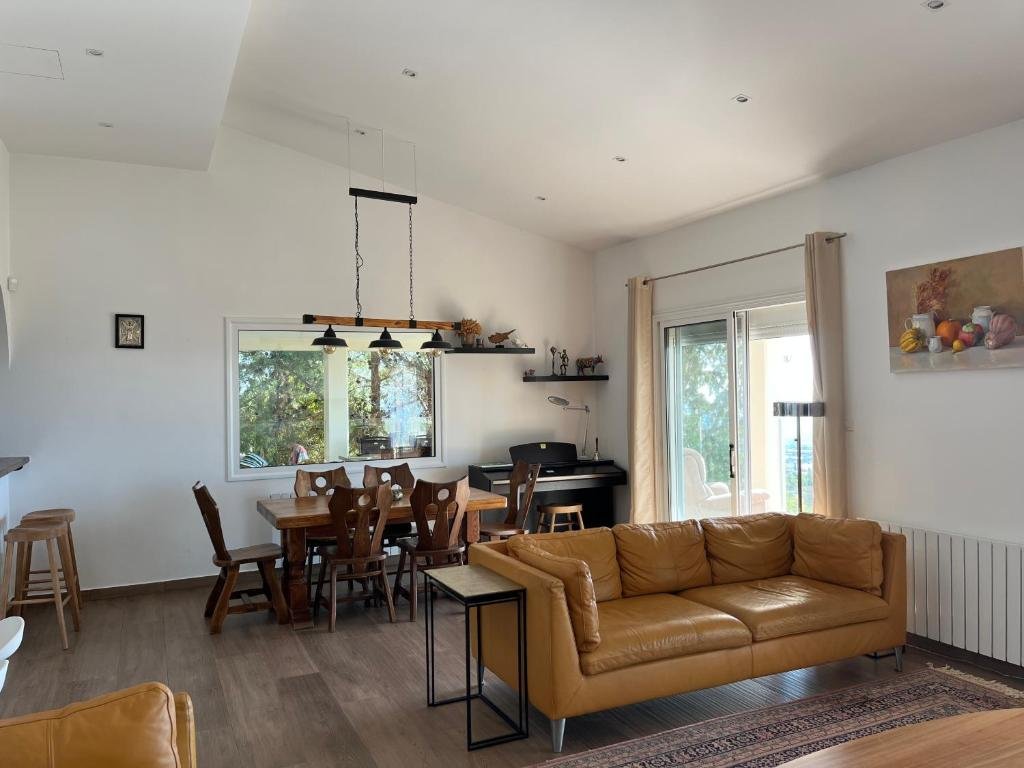 4 Bedroom town house in Tala, Paphos